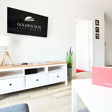 Apartment Apartament Burgund Z Miejscem W Garazu Kolobrzeg